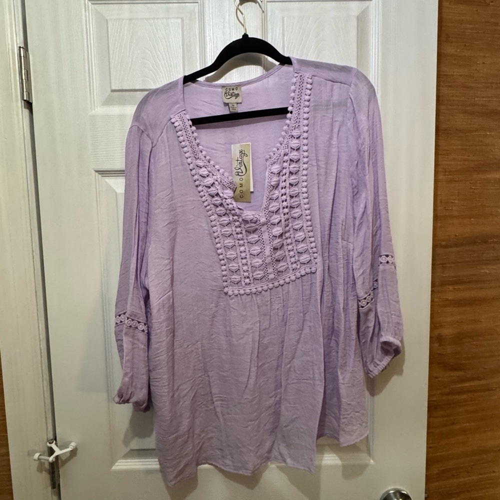 Como Vintage Lavender Crochet-Trim Tunic